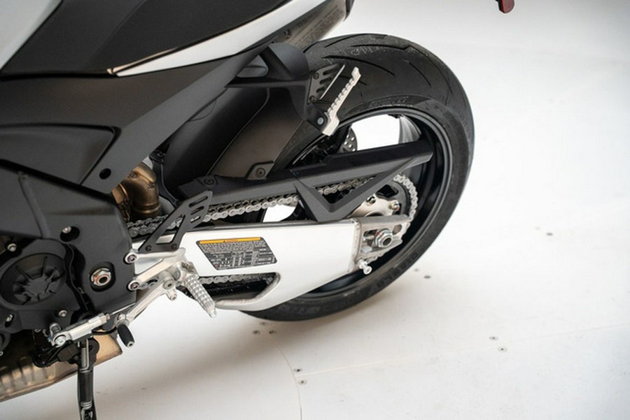 2026 Aprilia Tuono V4