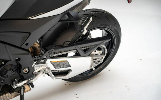 2026 Aprilia Tuono V4