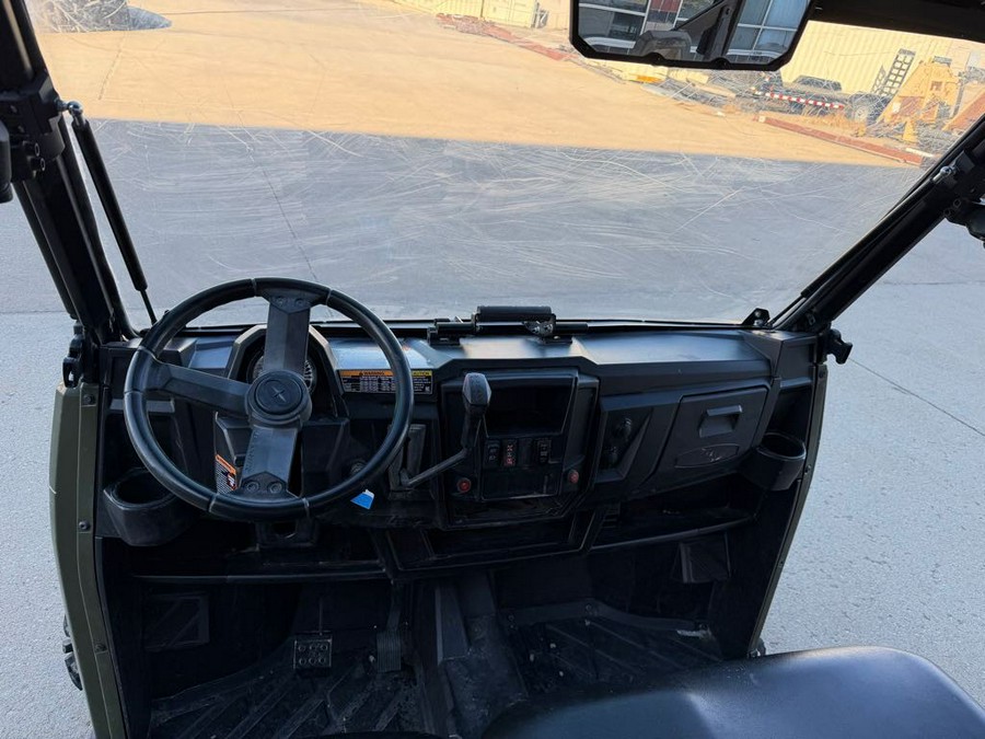 2019 Polaris RANGER CREW® XP 900 - Sage Green
