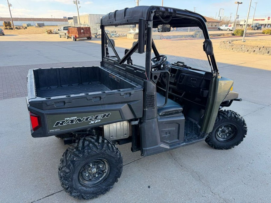 2019 Polaris RANGER CREW® XP 900 - Sage Green