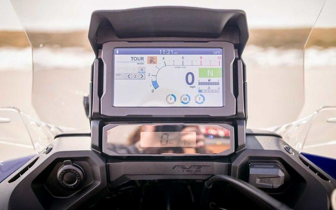 2025 Honda® NT1100 DCT