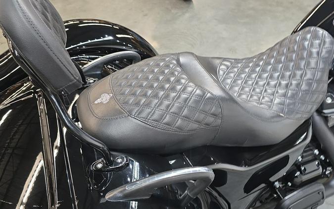 FLTRT 2024 Road Glide 3
