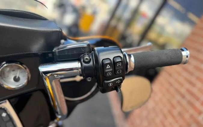2016 Harley-Davidson FLHXS Street Glide Special
