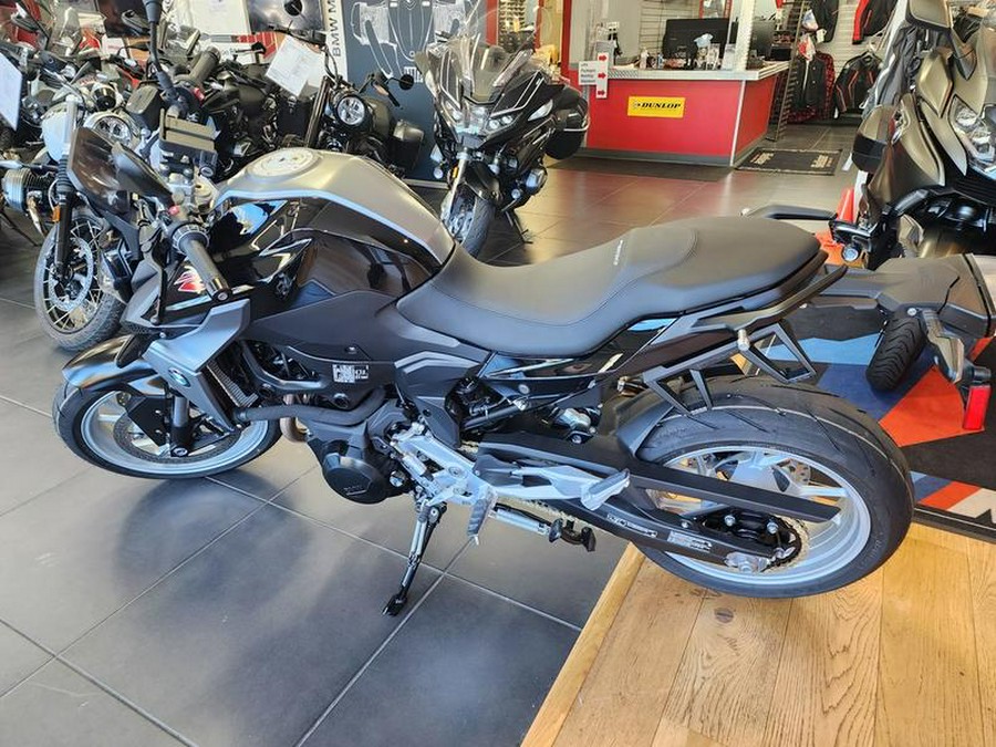 2023 BMW F 900 R Black Storm Metallic