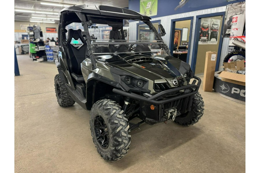 2020 Can-Am Commander DPS 800R