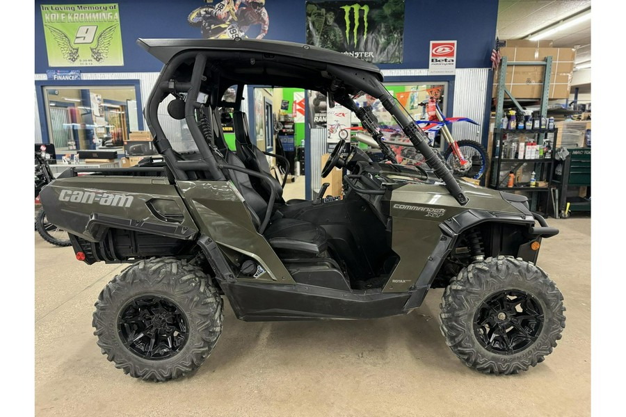 2020 Can-Am Commander DPS 800R