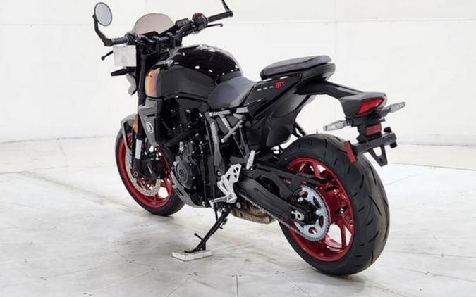 2026 Suzuki GSX-8TT
