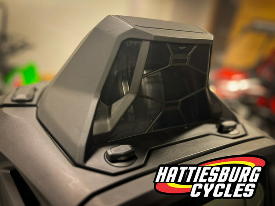 2026 Can-Am Outlander X mr 1000R Loft Green Satin