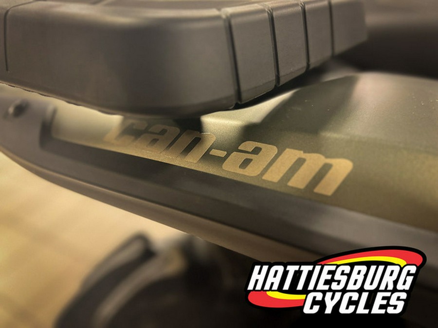 2026 Can-Am Outlander X mr 1000R Loft Green Satin