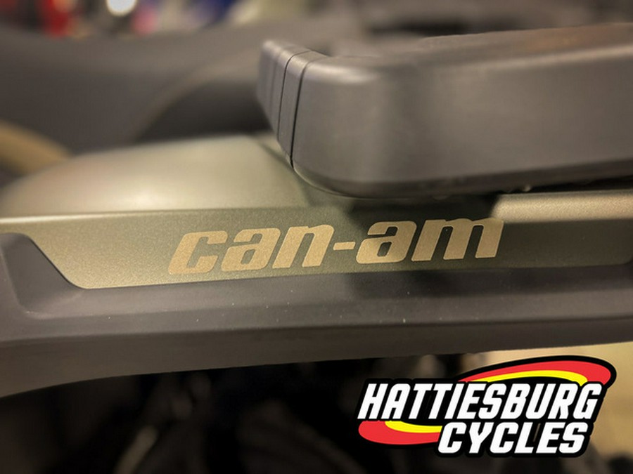 2026 Can-Am Outlander X mr 1000R Loft Green Satin