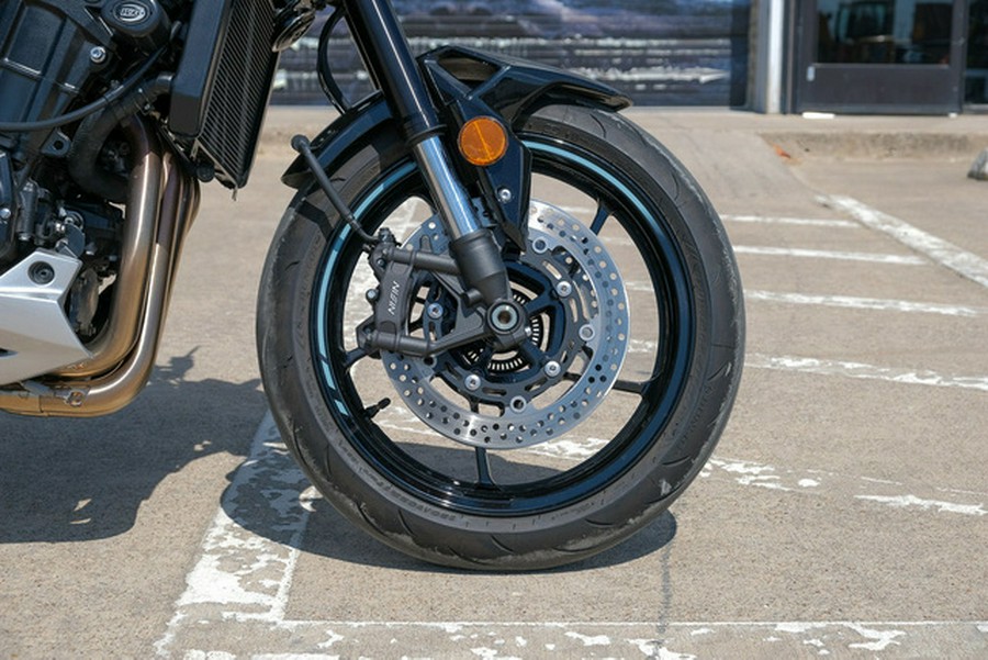 2025 Kawasaki ZR900SSFAN