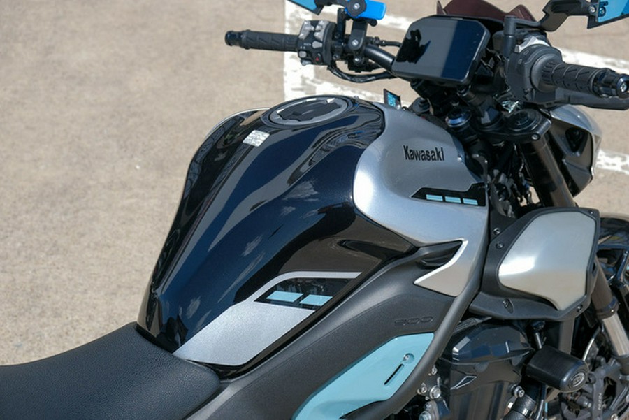 2025 Kawasaki ZR900SSFAN