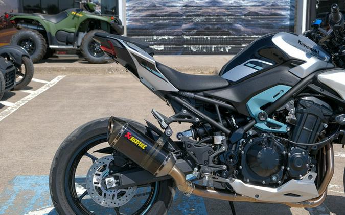 2025 Kawasaki ZR900SSFAN