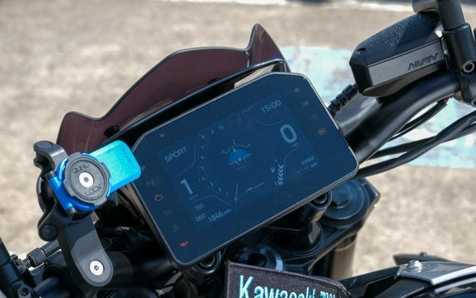 2025 Kawasaki ZR900SSFAN