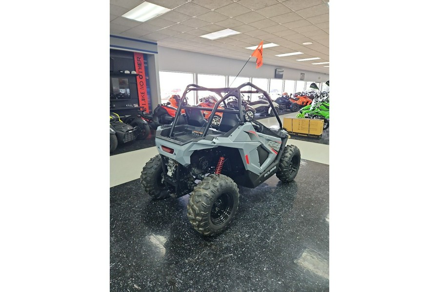 2024 Polaris Industries RZR-24,RZR,200,S.GREY EFI