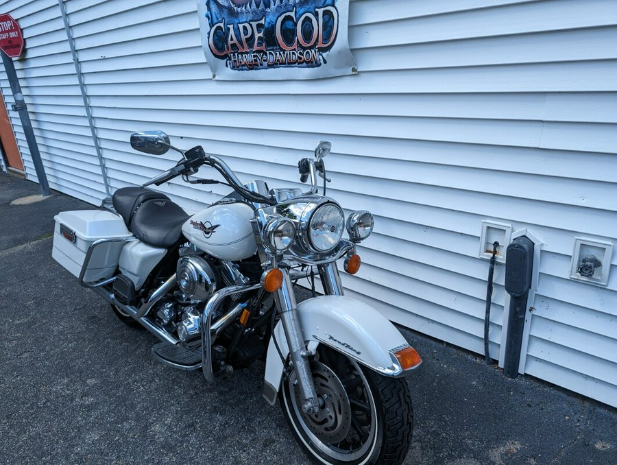 2005 Harley-Davidson Road King® Glacier White Pearl