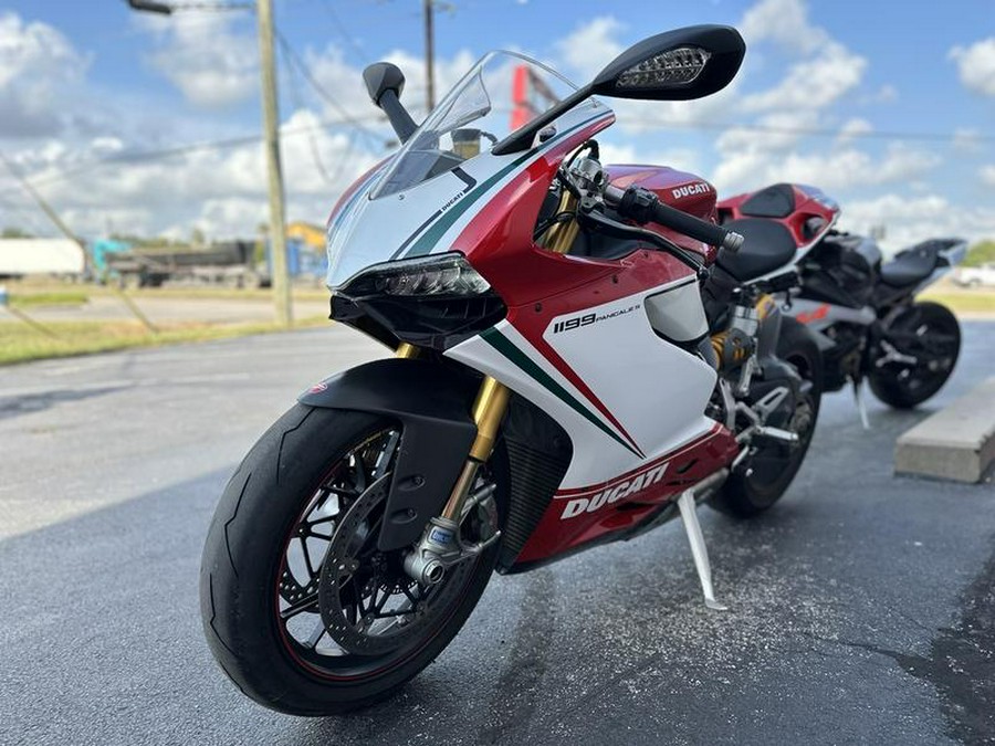 2013 Ducati Superbike 1199 Panigale S Tricolore