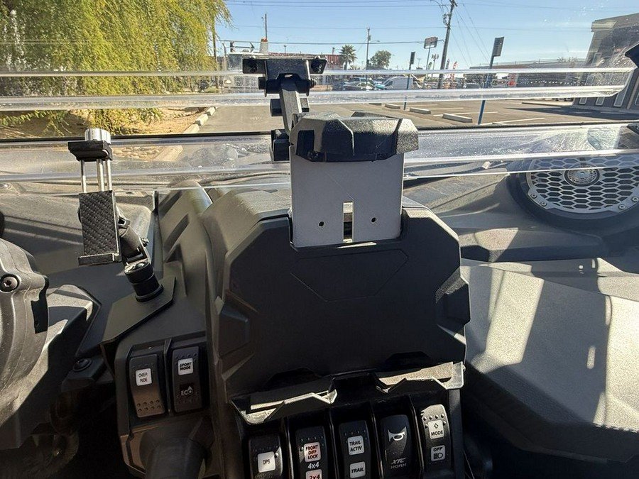 2019 Can-Am® Maverick™ X3 MAX X™ rs Turbo R