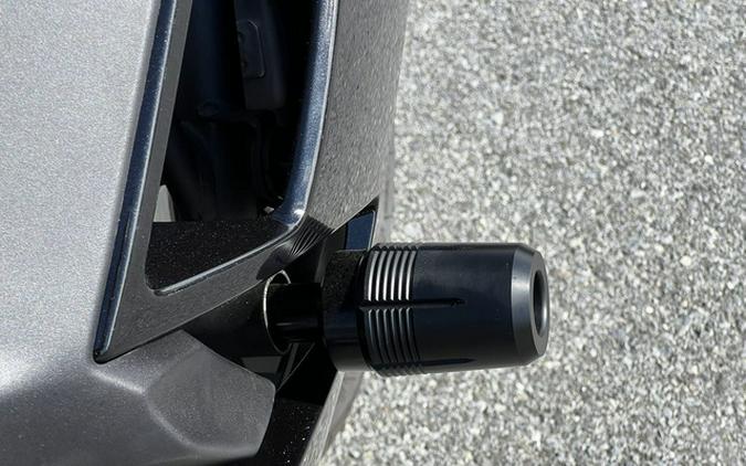 2024 Kawasaki Ninja 650 Metallic Covert GreenMetallic Spark B