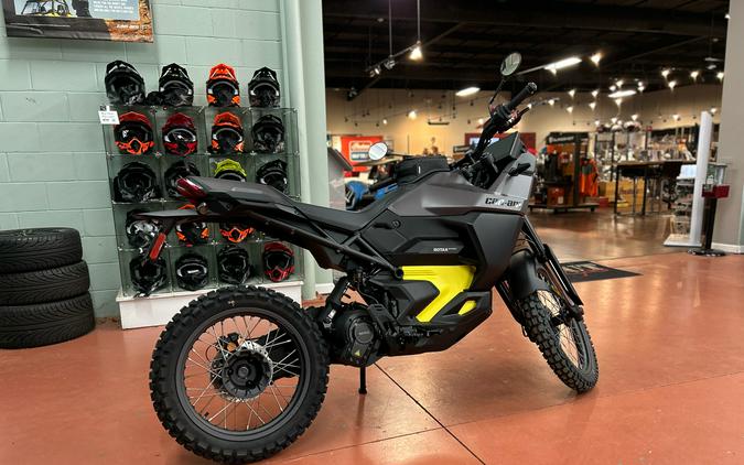 2025 Can-Am Origin Base