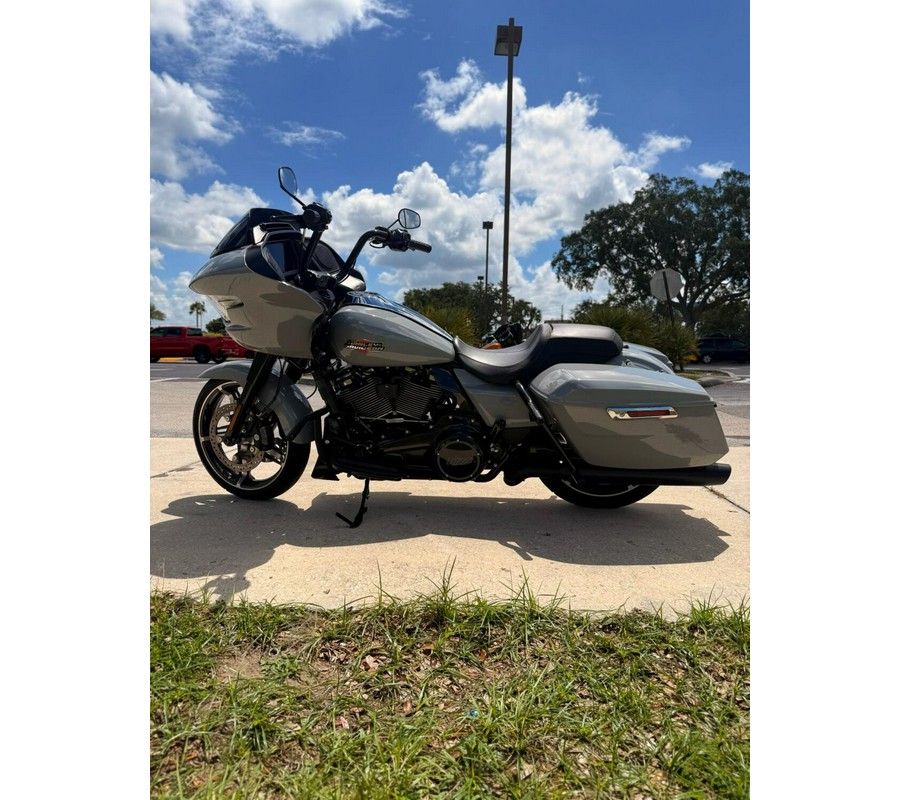 2025 Harley-Davidson Road Glide FLTRX