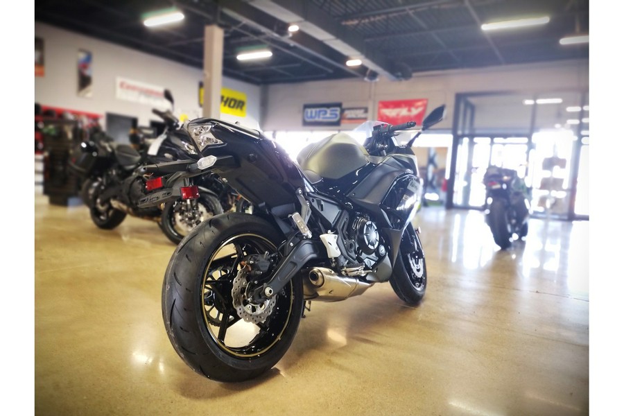 2025 Kawasaki Ninja® 650 ABS