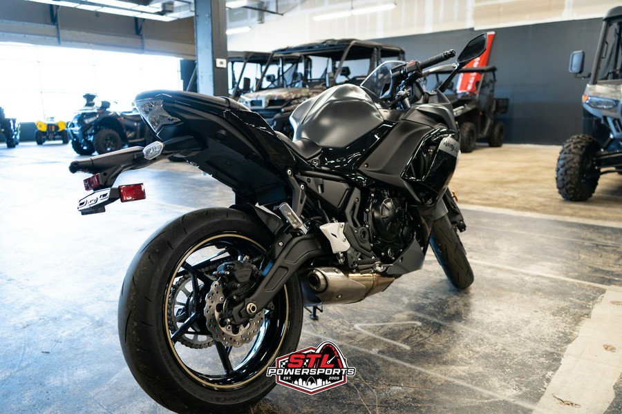 2024 Kawasaki Ninja® 650 Base