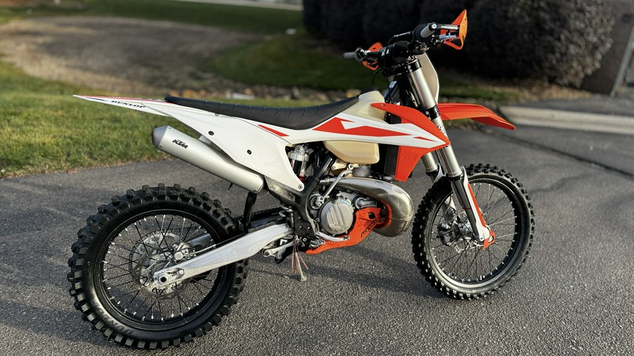 2019 KTM 250 XC