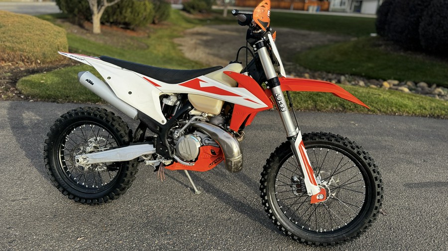 2019 KTM 250 XC
