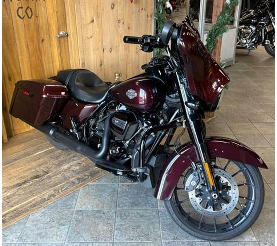 2018 Harley-Davidson Street Glide® Special