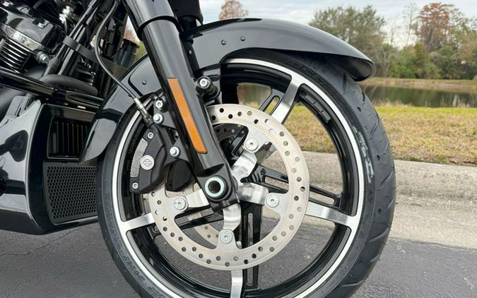 2025 Harley-Davidson FLHX - Street Glide