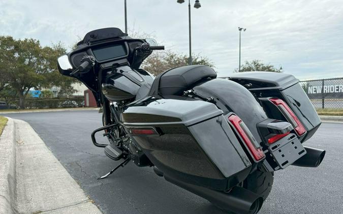 2025 Harley-Davidson FLHX - Street Glide