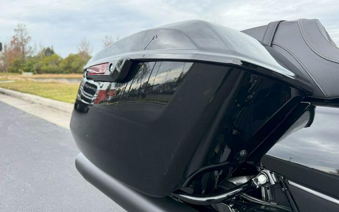 2025 Harley-Davidson FLHX - Street Glide