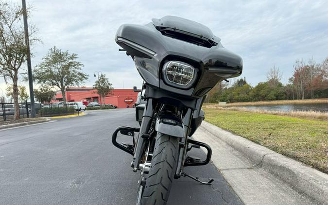 2025 Harley-Davidson FLHX - Street Glide