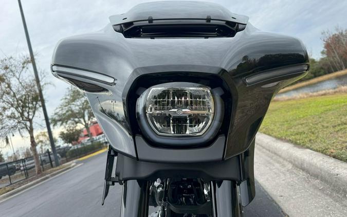 2025 Harley-Davidson FLHX - Street Glide