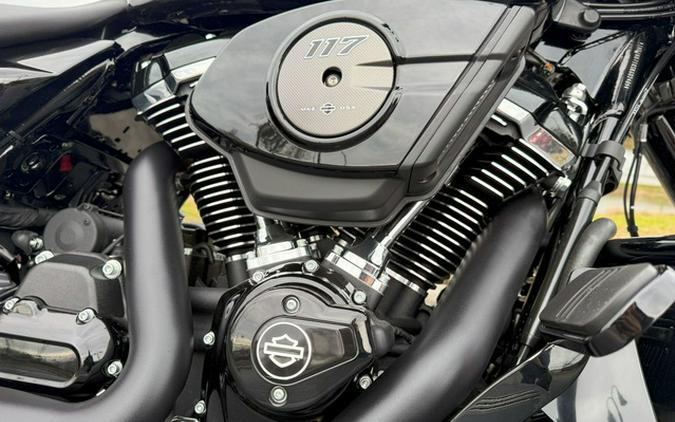 2025 Harley-Davidson FLHX - Street Glide