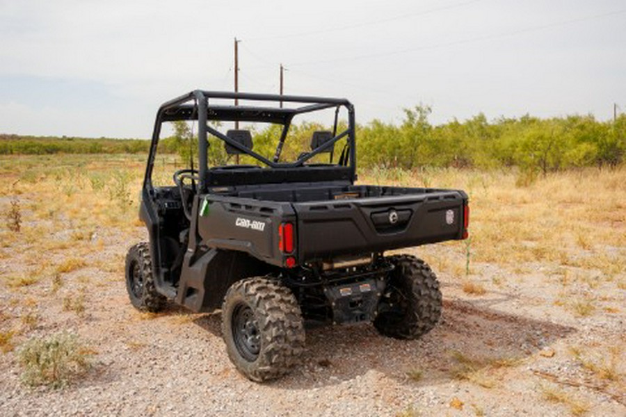 2025 Can-Am Defender HD9