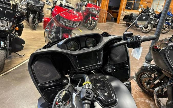 2023 Indian Motorcycle® Pursuit Dark Horse Black Smoke