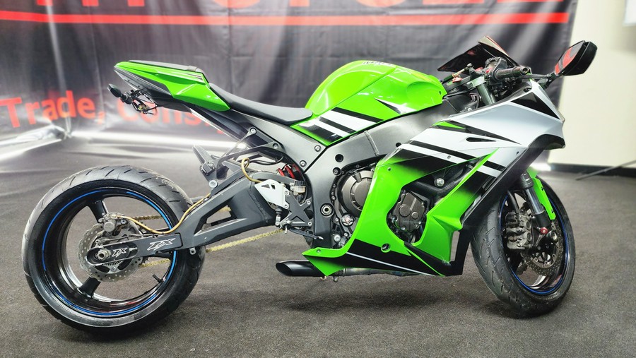 2013 Kawasaki ZX1000-J