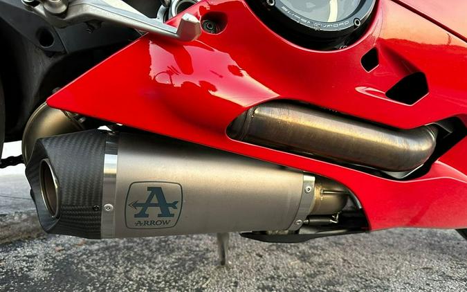 2021 Ducati Panigale V2 Ducati Red