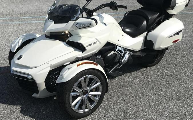 2017 Can-Am® Spyder® F3 Limited 6-Speed Semi-Automatic (SE6)