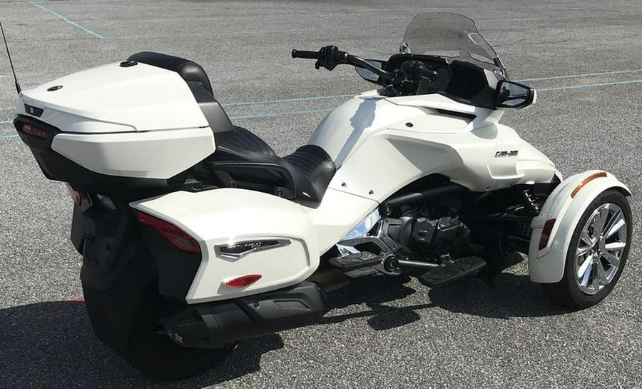 2017 Can-Am® Spyder® F3 Limited 6-Speed Semi-Automatic (SE6)