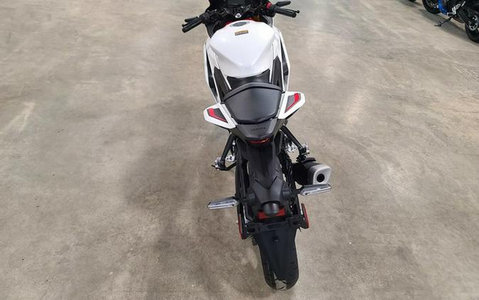 2026 Yamaha YZF R3 70Th Anniversary Edition