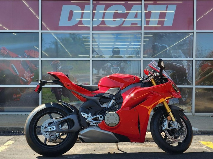2025 Ducati Panigale V4 S Panigale V4 S