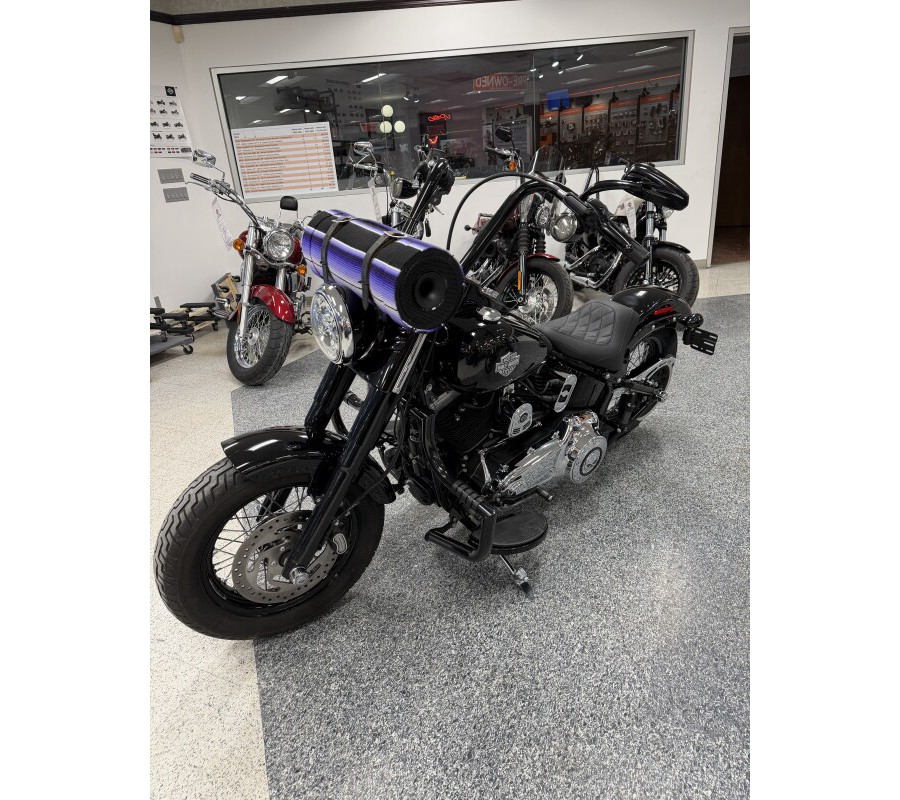 2015 Harley-Davidson® Softail Slim® Vivid Black