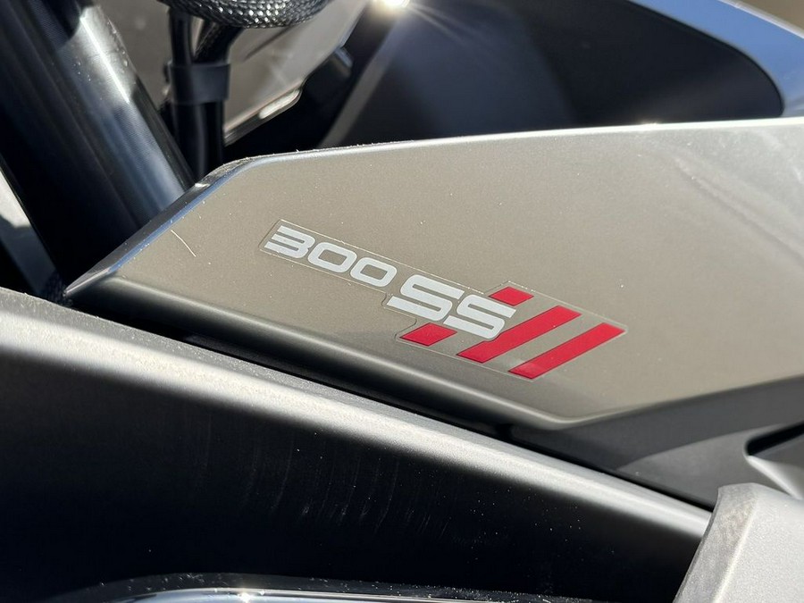 2025 CFMOTO 300SS