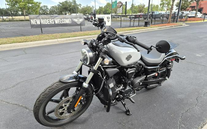 RH975 2025 Nightster