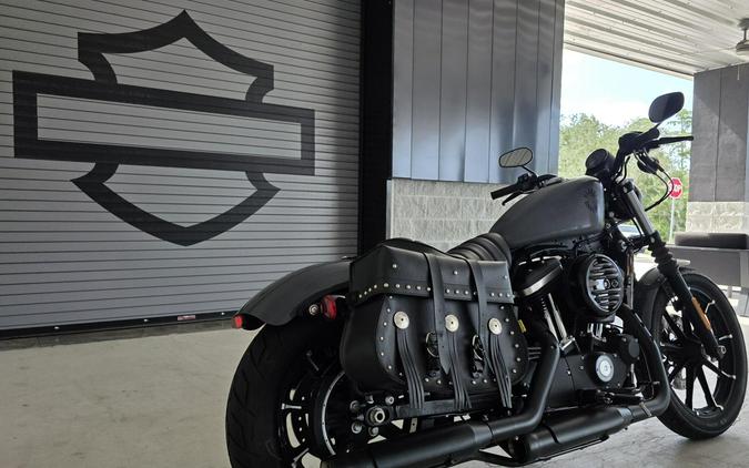 2022 Harley-Davidson® Iron 883™ Gunship Gray