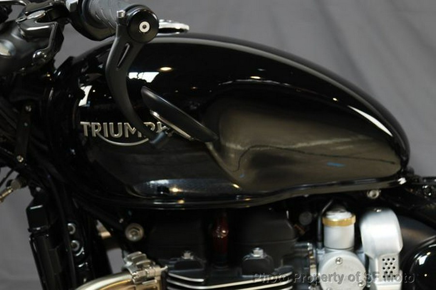 2022 Triumph Bonneville Bobber