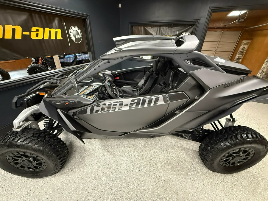 2024 Can-Am Maverick R X RS with Smart-Shox